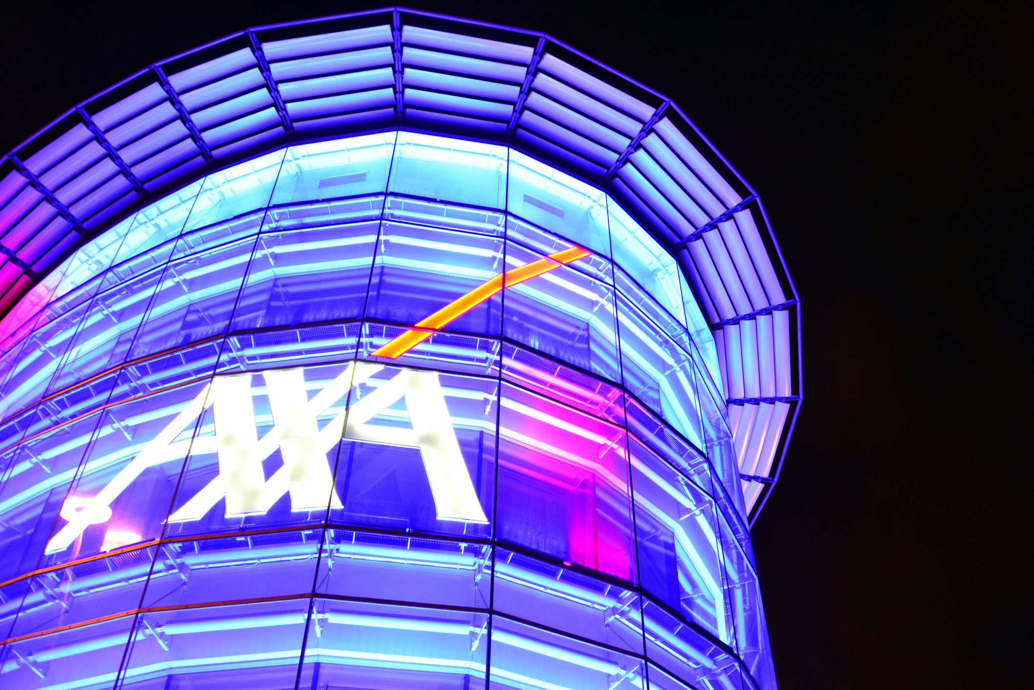 AXA.jpg